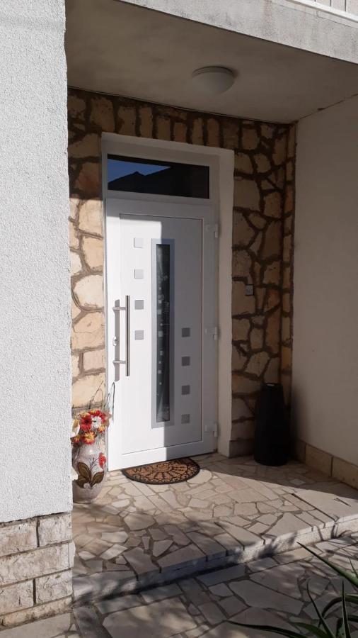 Apartmani Kramar Selce Bilik gambar