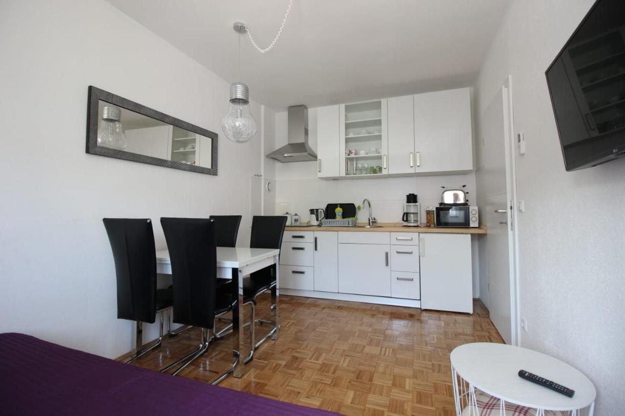 Apartmani Kramar Selce Bilik gambar